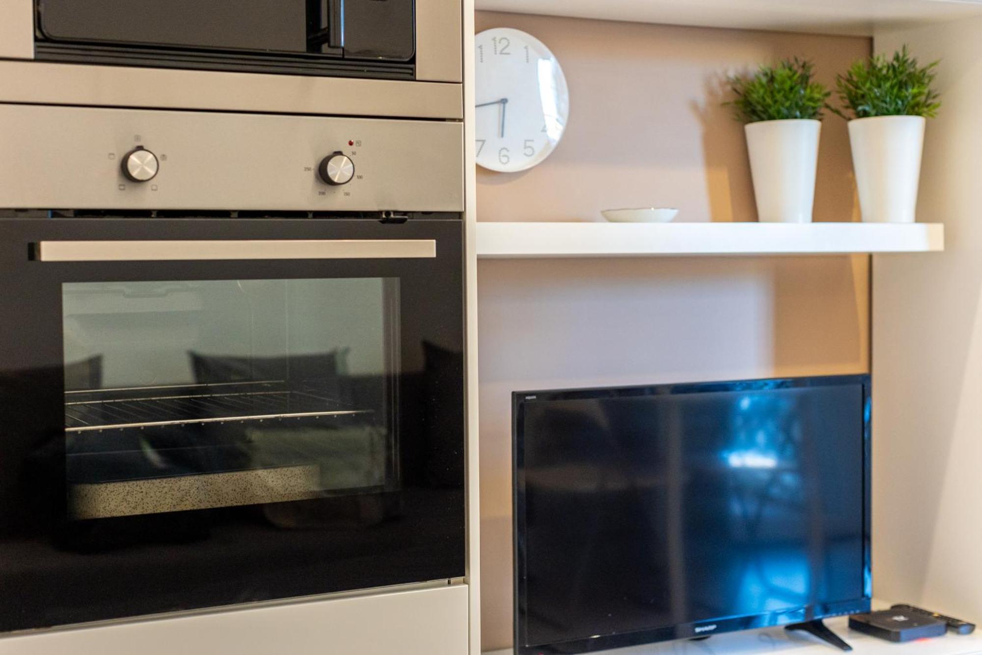 Ottoboni Apartment, 4 Persone, Balcone, Wi-Fi, Stazione Tiburtina Rome Bagian luar foto